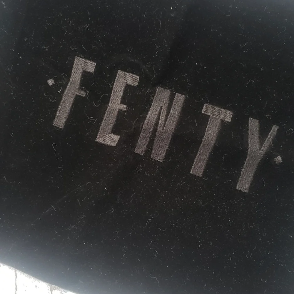 Fenty DUST BAG 14X17 inches